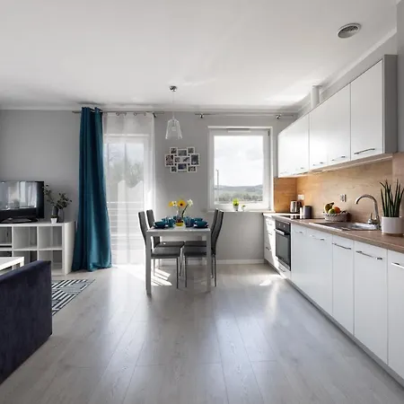 Apartamenty-kudowa Z Pieknym Widokiem I Balkonem Daire