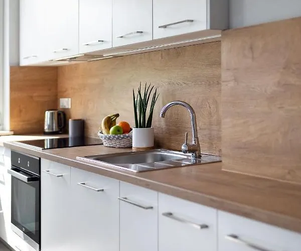 Apartamenty-kudowa Z Pieknym Widokiem I Balkonem *